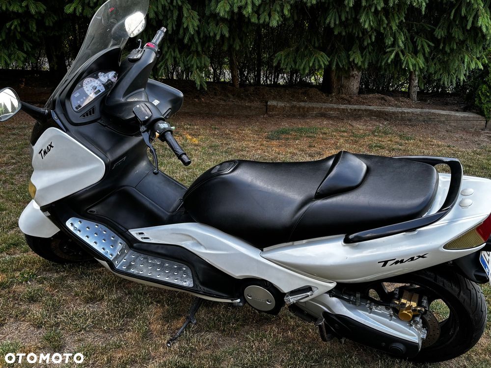 Yamaha Tmax - 12