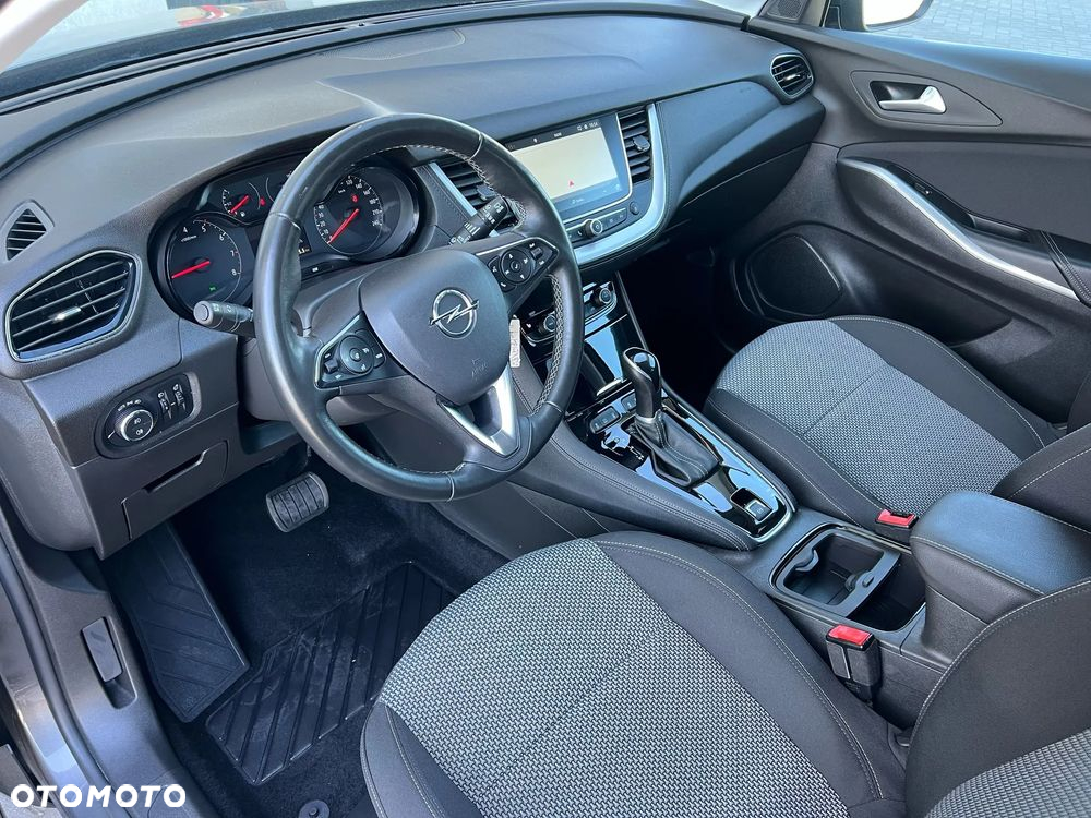 Opel Grandland X - 12