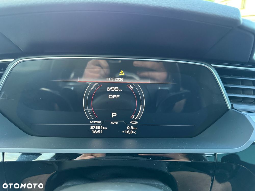Audi e-tron S Quattro - 32