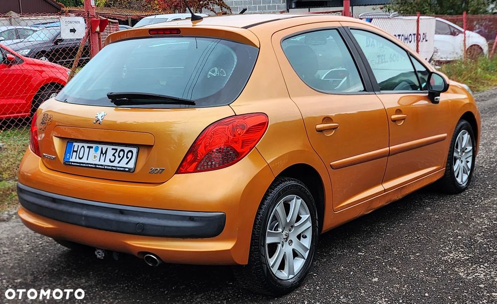 Peugeot 207 110 Sport - 3