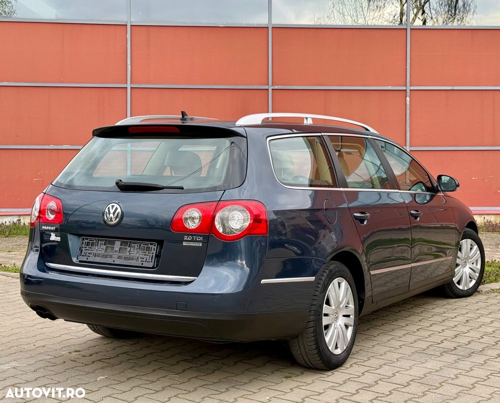 Volkswagen Passat 2.0 TDI DPF 4Motion Highline - 27