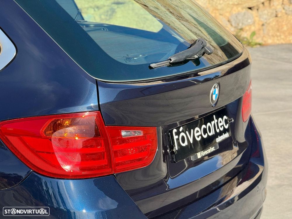 BMW 318 d Touring Auto - 21