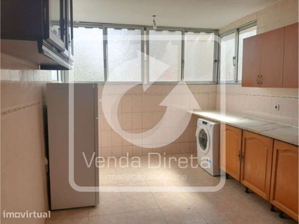 T3 com 99 m² | Elevador | Excelente Localização em Santo António da... - Grande imagem: 3/23