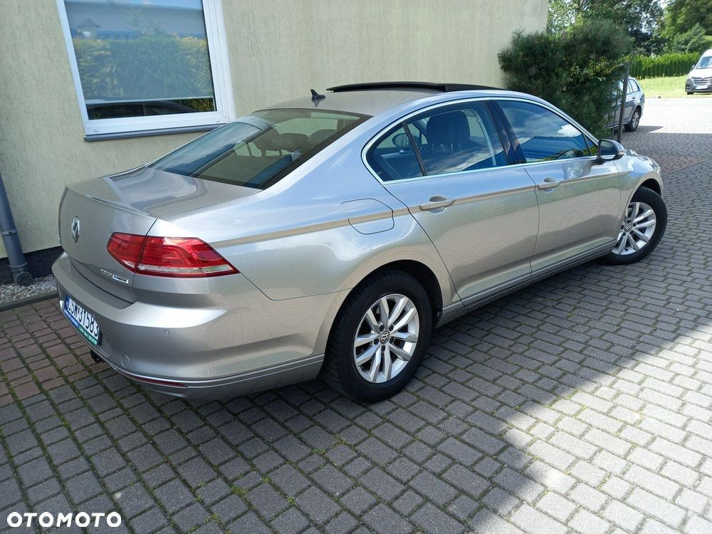 Volkswagen Passat 2.0 TDI (BlueMotion Technology) Highline - 7