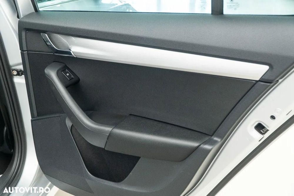 Skoda Octavia 1.0 TSI Style - 34