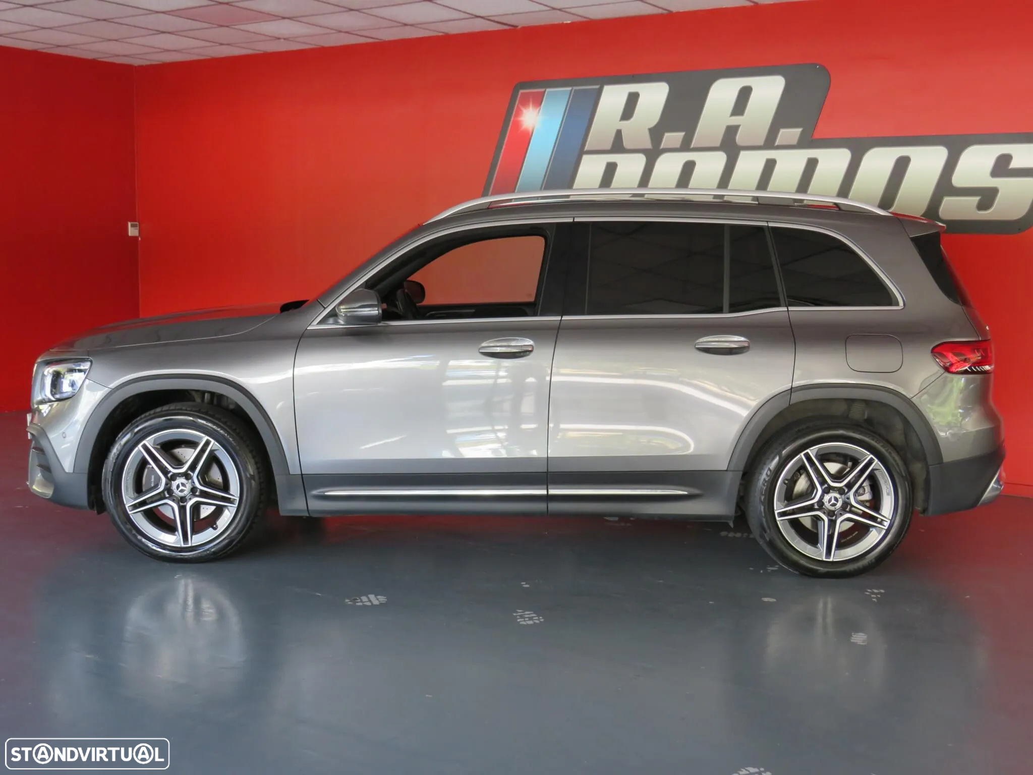 Mercedes-Benz GLB 200 d AMG Line - 9