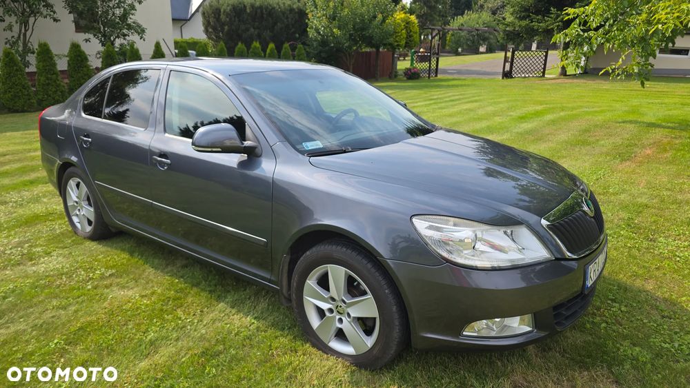 Skoda Octavia 1.6 TDI Ambiente - 2