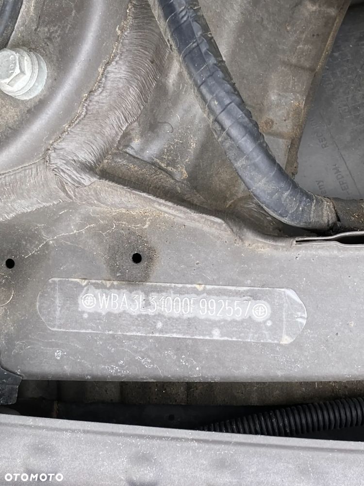 BMW Seria 3 330d Luxury Line sport - 20