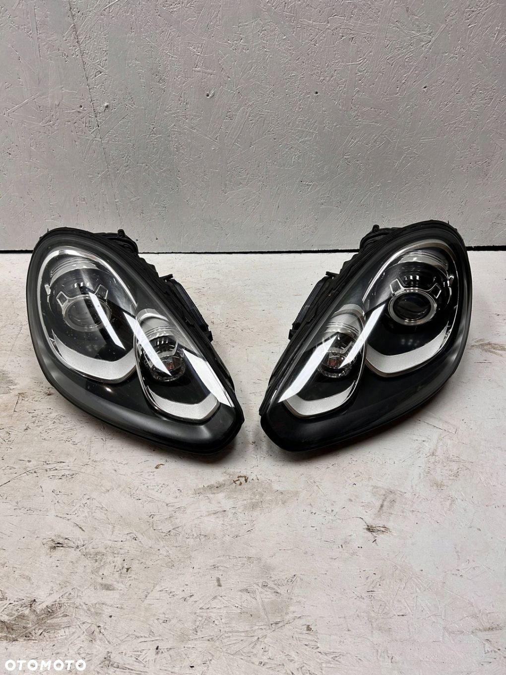 LAMPA LAMPY PORSCHE CAYENNE II LIFT 7P 7P5 2014-2017 7P5941752F 7P5941751F - 1