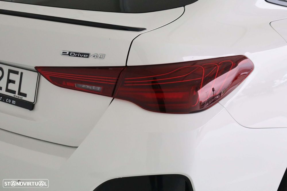 BMW i4 eDrive40 Pack Desportivo M - 9