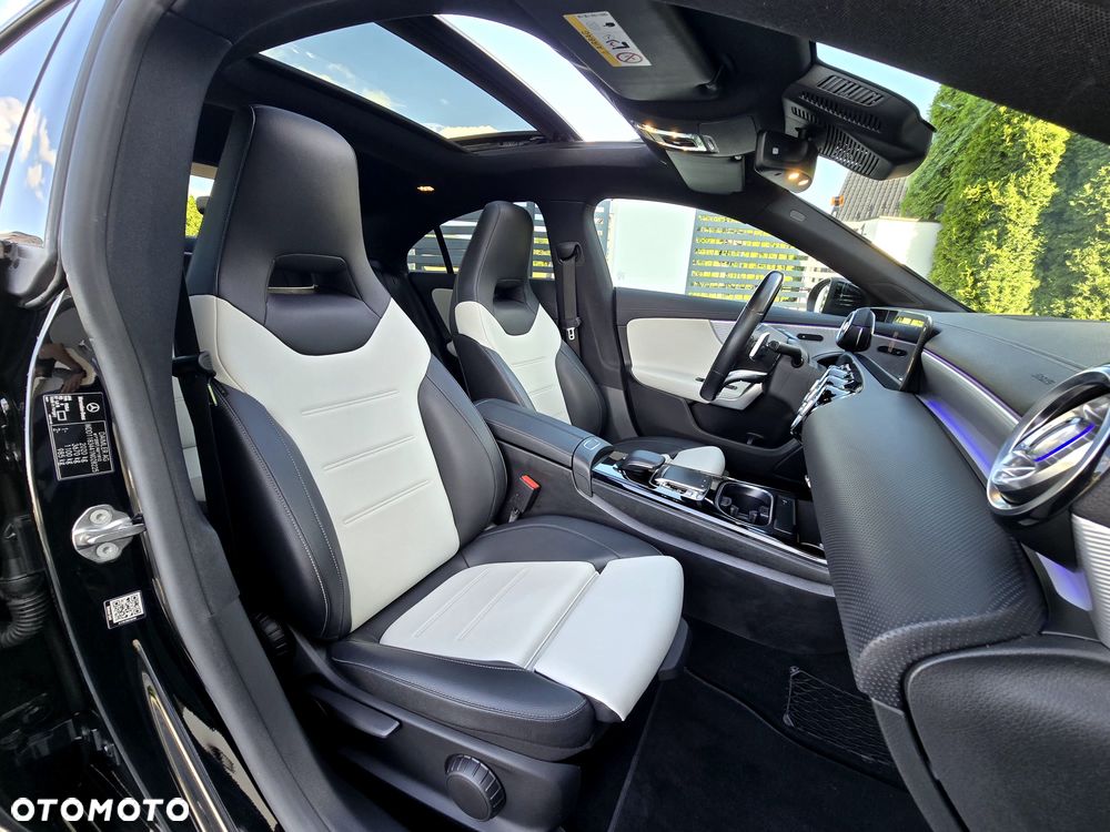 Mercedes-Benz CLA 220 AMG Line 7G-DCT - 6