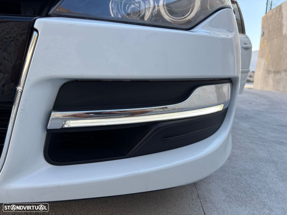 Renault Laguna Break 1.5 dCi SE Black Line 110g - 48