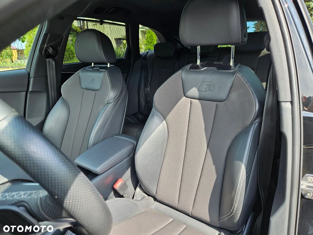 Audi A4 Avant 40 TDI quattro S tronic S line - 34