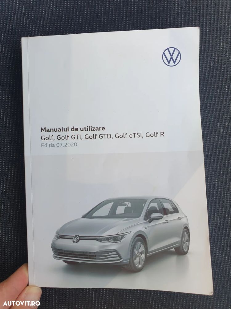 Volkswagen Golf 1.0 eTSI DSG MHEV Life - 39