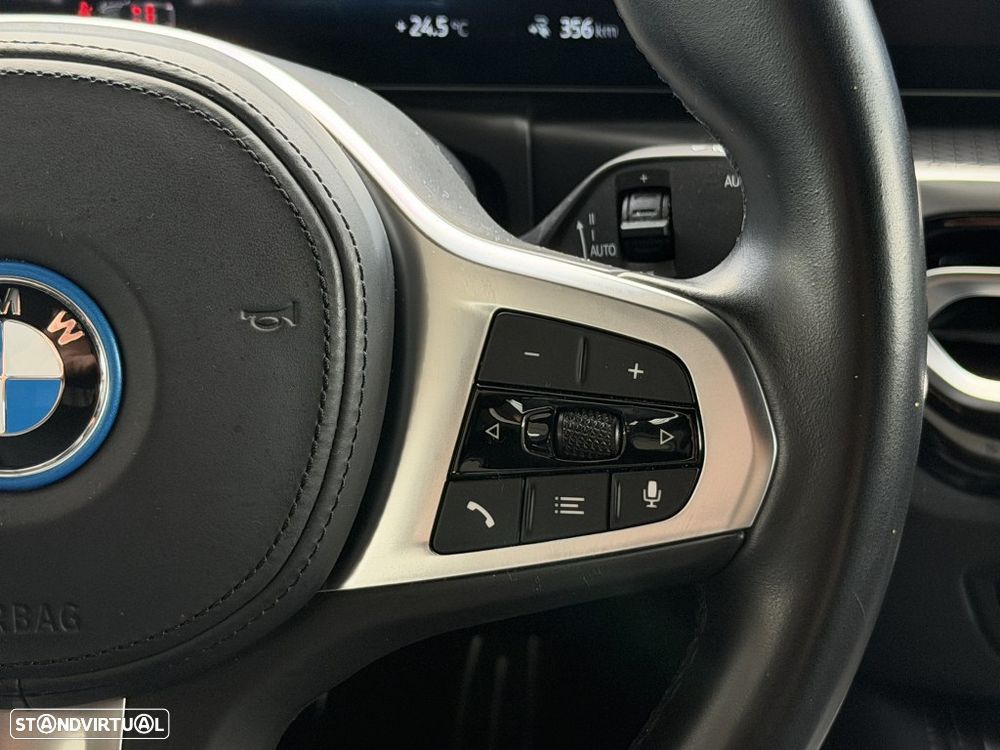 BMW i4 eDrive40 Pack Desportivo M — fotografia 7