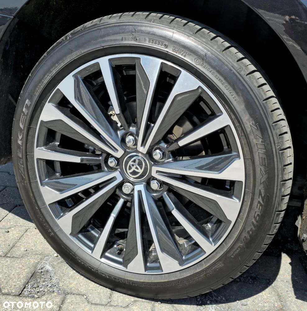 Toyota Corolla 1.8 Hybrid Style - 36