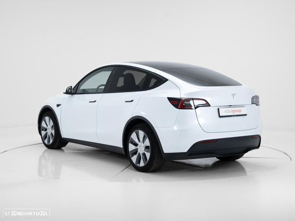Tesla Model Y RWD - 5