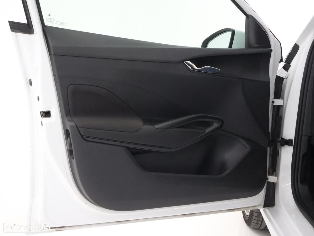 Skoda Fabia 1.0 TSI First Edtion - 11