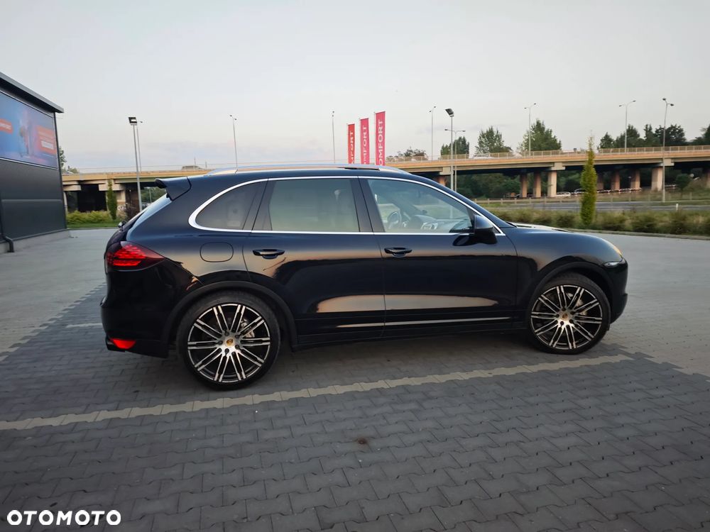 Porsche Cayenne S - 5