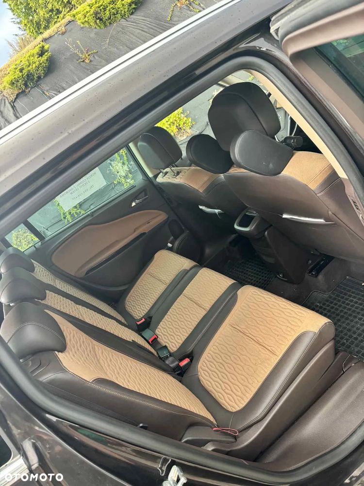 Opel Zafira 2.0 CDTI Cosmo - 8