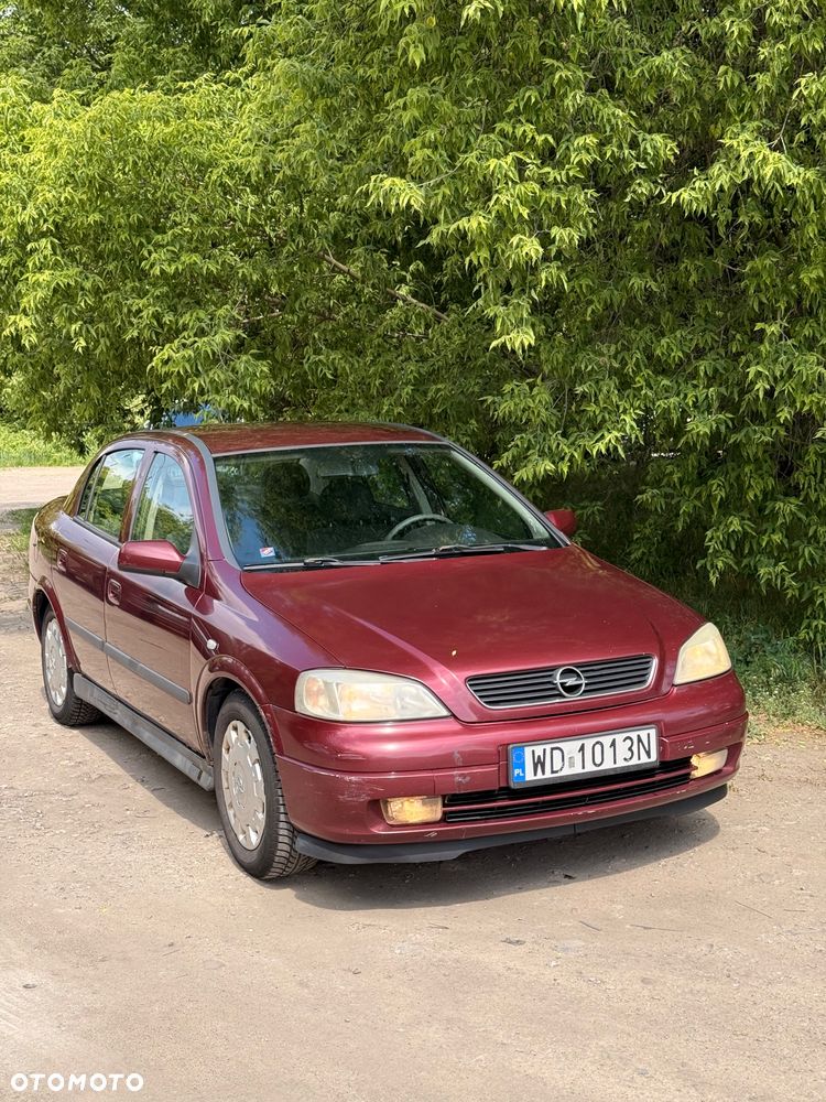 Opel Astra - 1