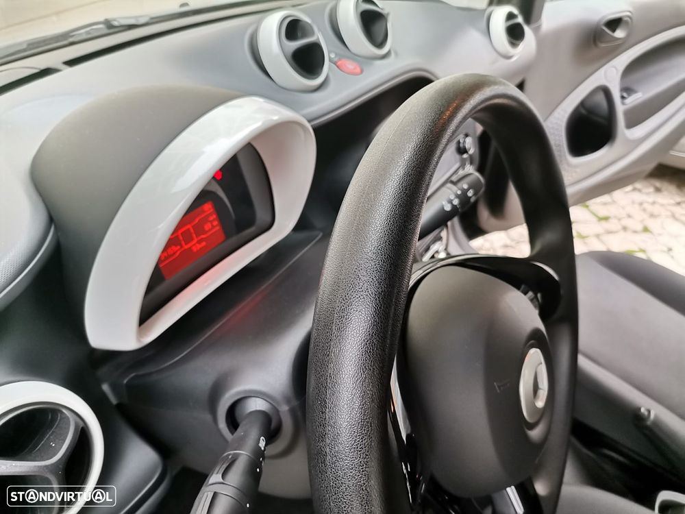 Smart ForTwo Coupé EQ passion - 9
