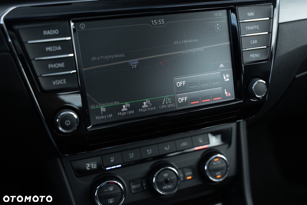 Skoda Superb 2.0 TDI Sportline - 21