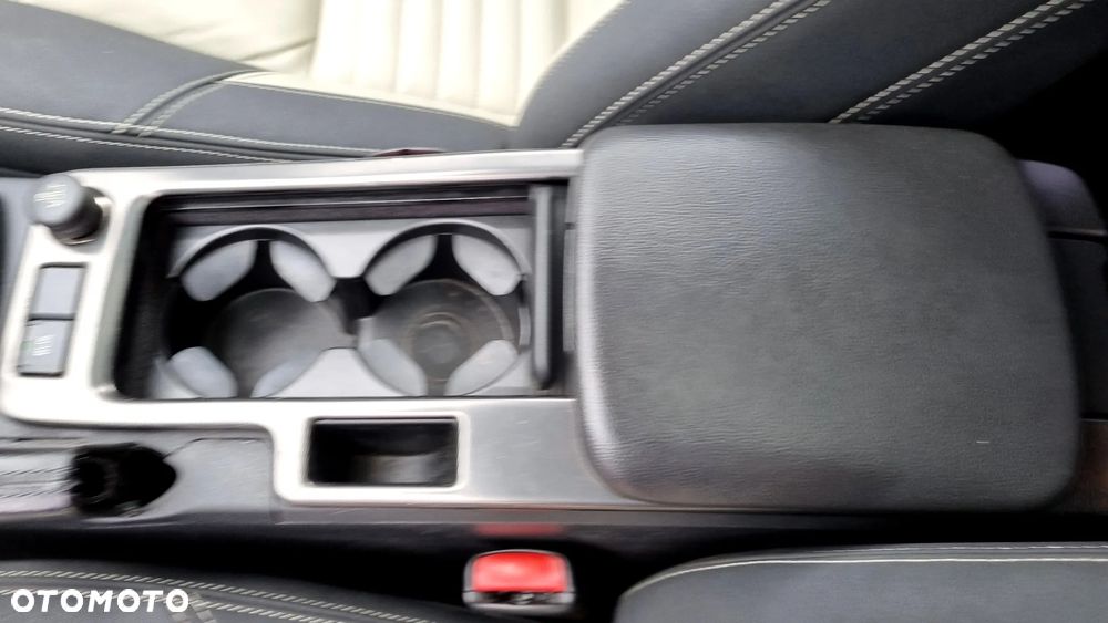 Volvo S40 D4 R-Design - 30