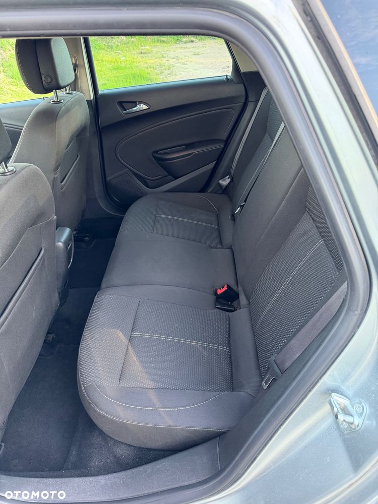Opel Astra 1.7 CDTI DPF Exklusiv - 13