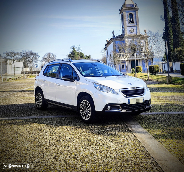 Peugeot 2008 1.2 PureTech Style