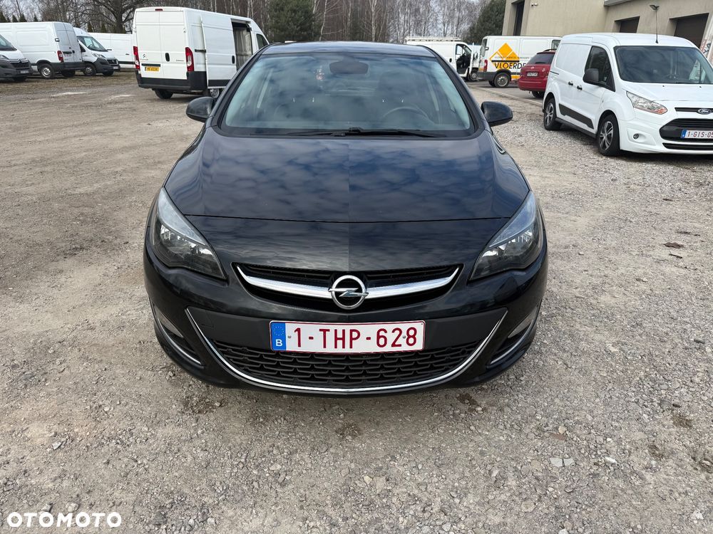 Opel Astra 1.7 CDTI DPF Cosmo - 2