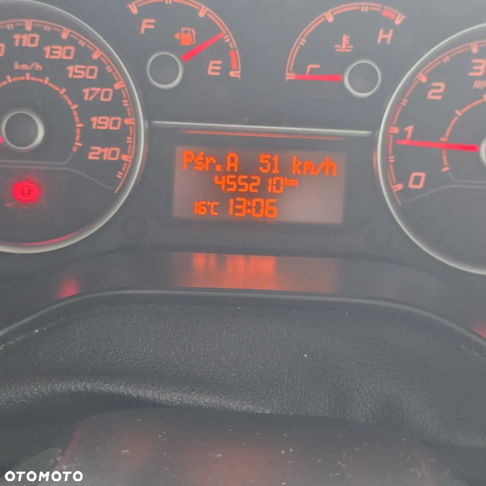 Fiat Doblo - 6
