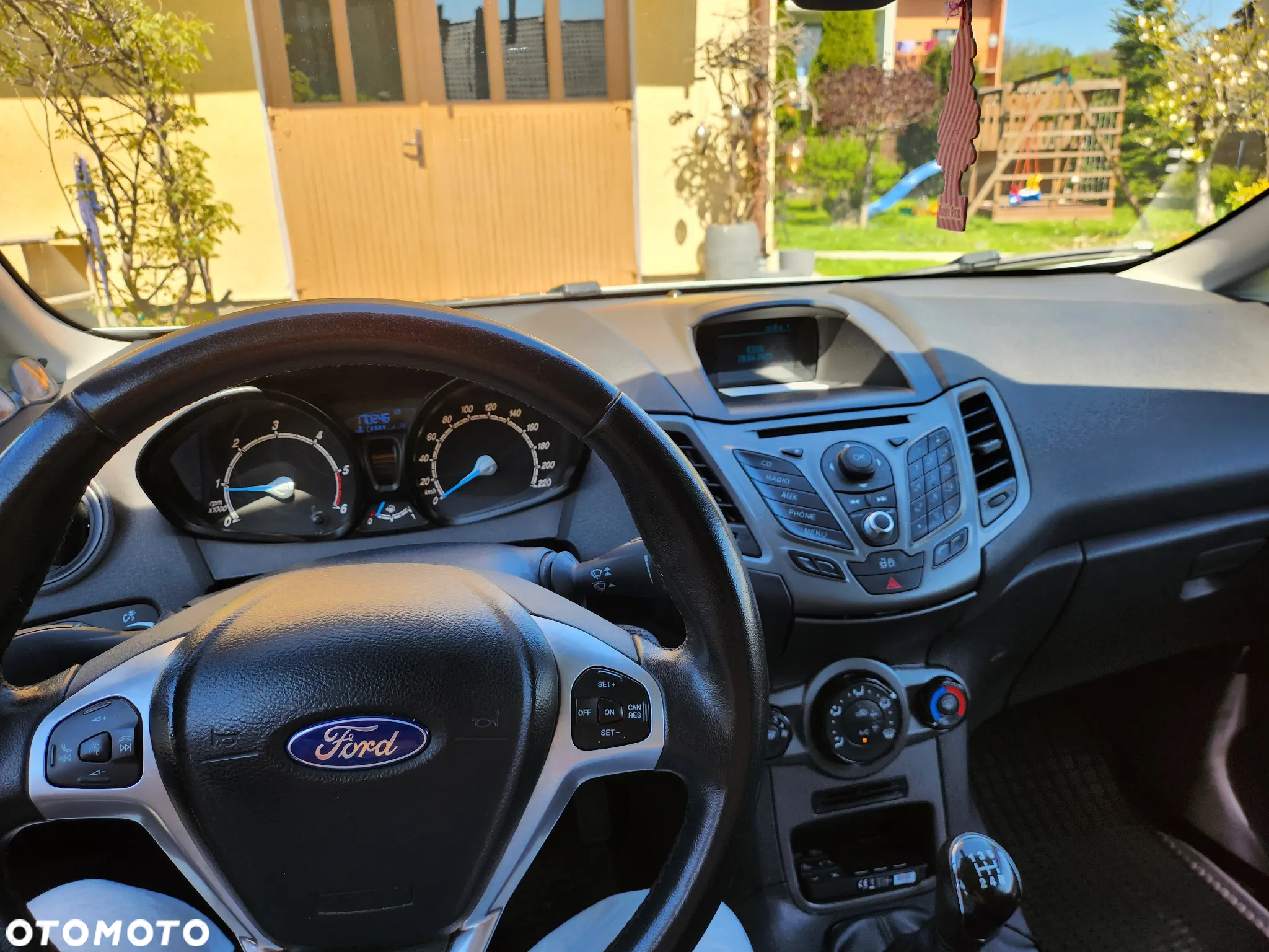 Ford Fiesta 1.5 TDCi Trend - 11