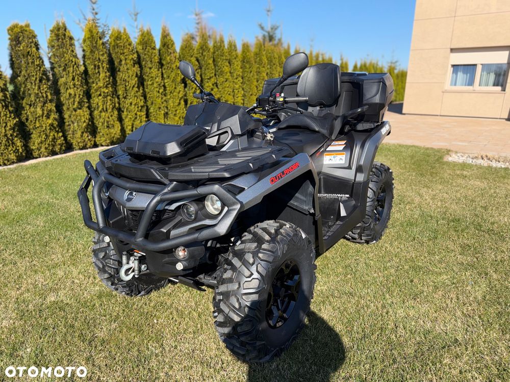 Can-Am Outlander Max - 1