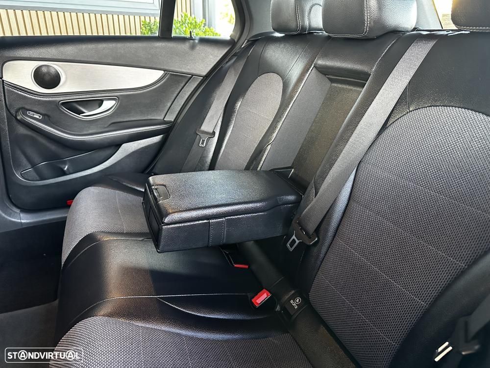 Mercedes-Benz C 220 d Avantgarde - 39