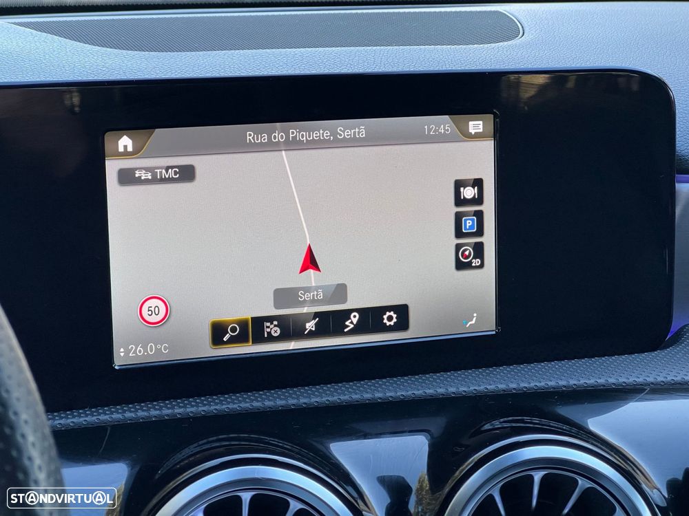 Mercedes-Benz A 250 Limousine e 8G-DCT AMG Line - 28