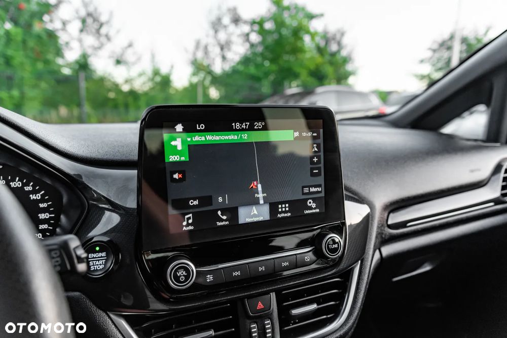 Ford Fiesta 1.0 EcoBoost S&S ST-LINE - 35