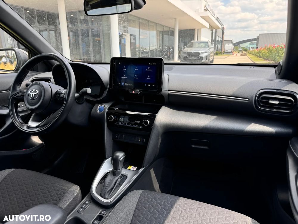 Toyota Yaris Cross 1.5 VVT-i Team Deutschland - 25