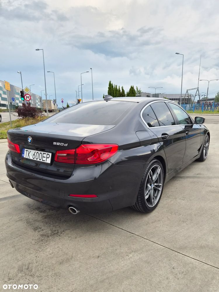 BMW Seria 5 520d MHEV Luxury Line sport - 4