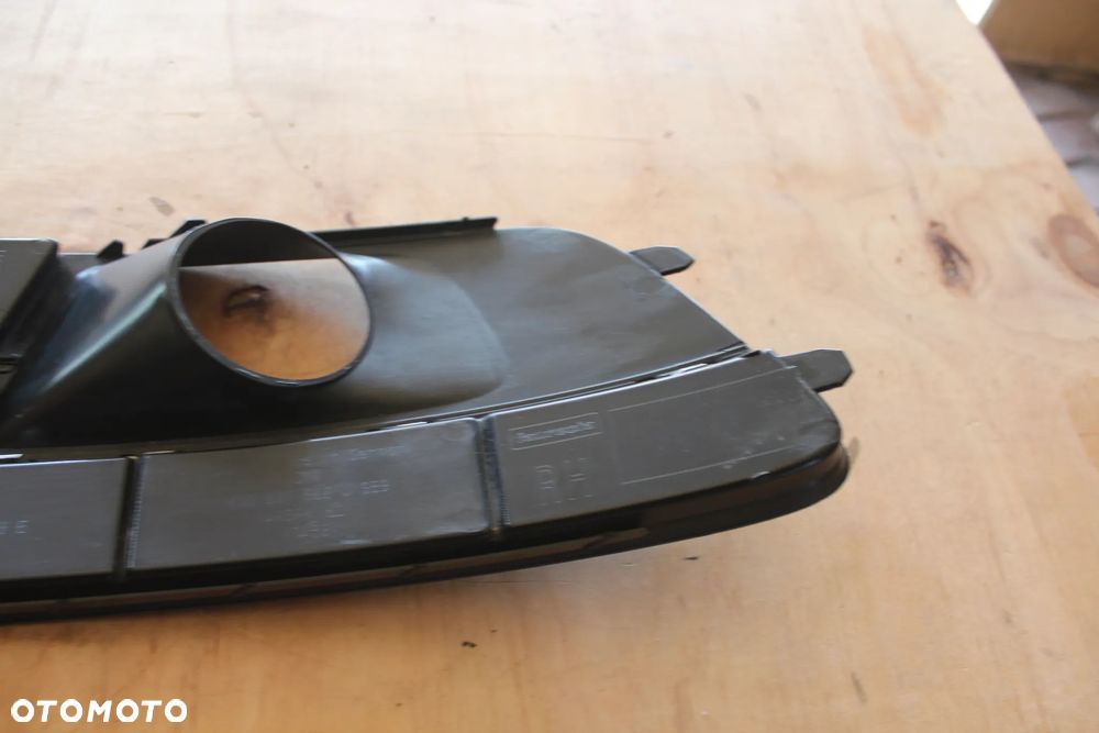 KRATKA ZDERZAKA PRAWA AUDI A7 C7 4G8807682J 2015 - 8