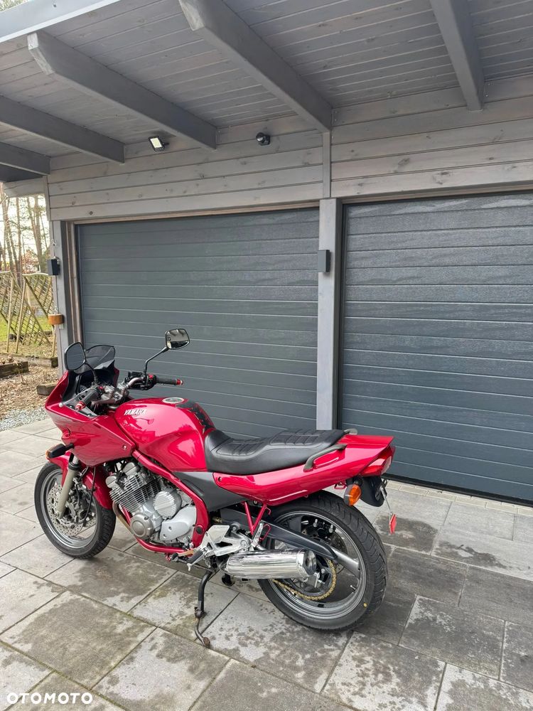 Yamaha XJ - 3