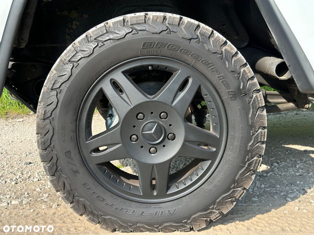 Mercedes-Benz Klasa G 250 GD - 16