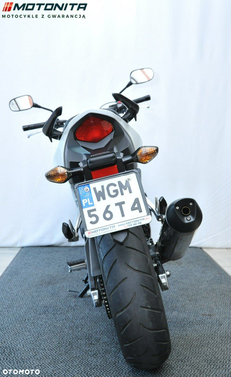 Honda CB - 8