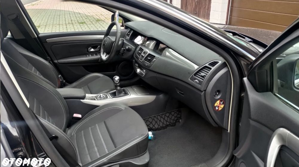 Renault Laguna dCi 110 FAP Dynamique - 14