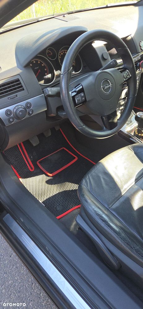 Opel Astra GTC 1.6 Turbo Edition - 6