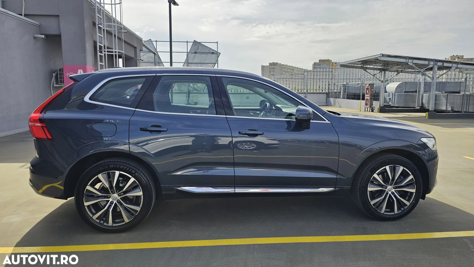 Volvo XC 60 B4 MHEV Inscription - 6