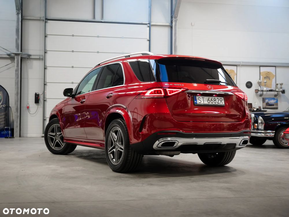 Mercedes-Benz GLE 300 d 4Matic 9G-TRONIC AMG Line - 6