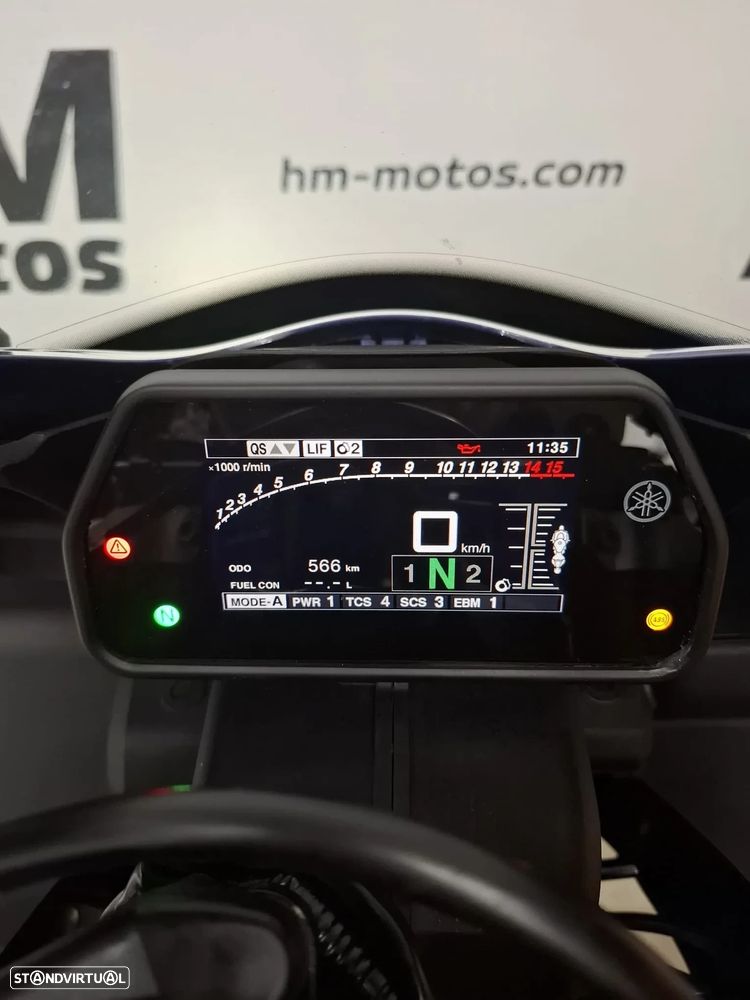 Yamaha YZF R1 - 9