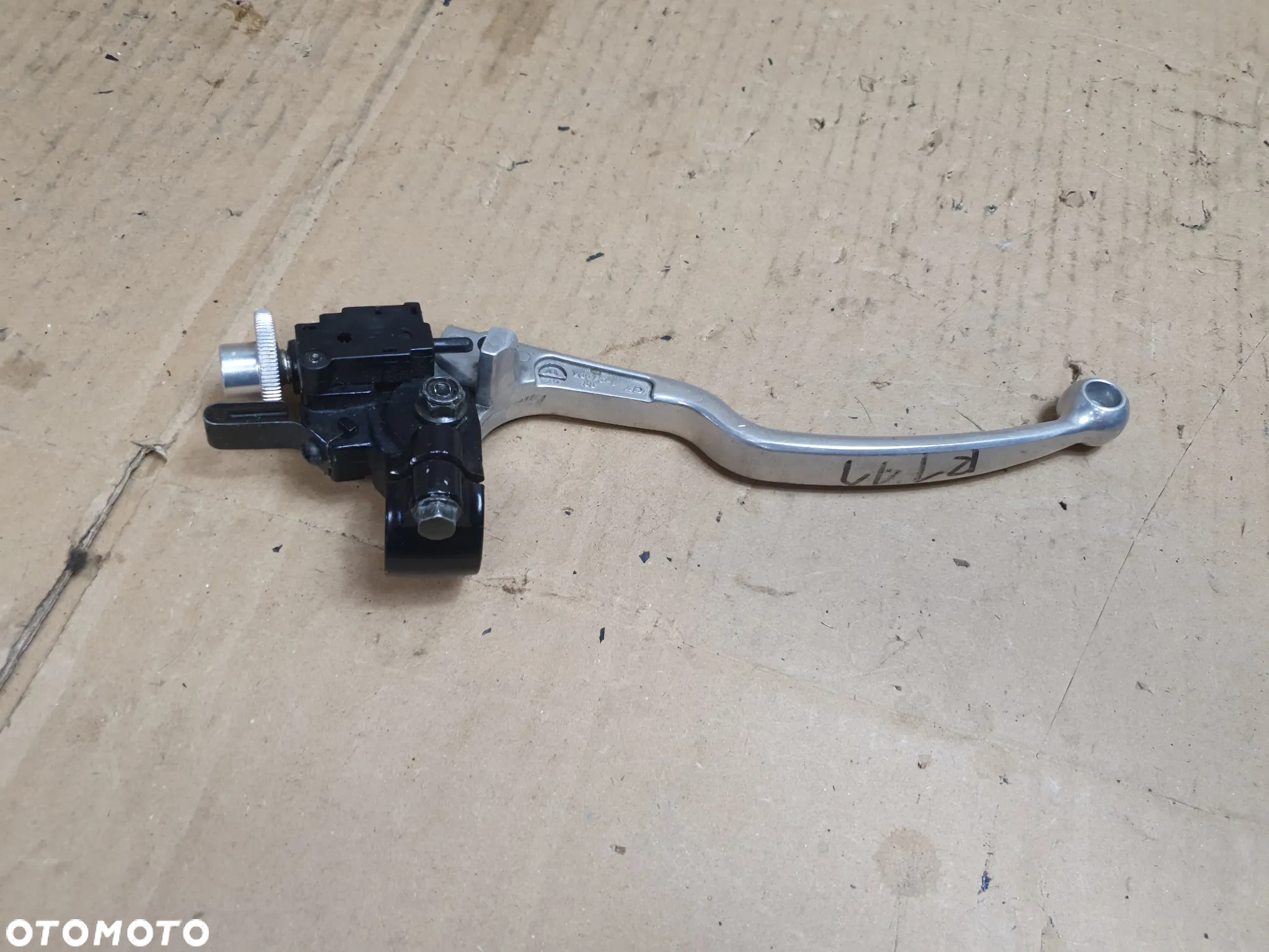 Yamaha YZF-R6 600 RJ11 (2006 - 2007) DŹWIGNIA KLAMKA SPRZĘGŁA - 3