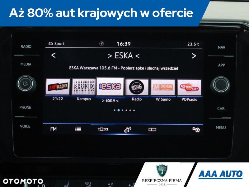 Volkswagen Passat - 11